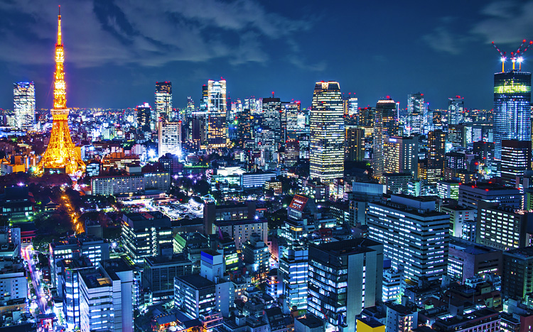 tokyo at night